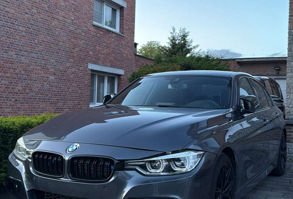 BMW 330e Plug-In Hybrid