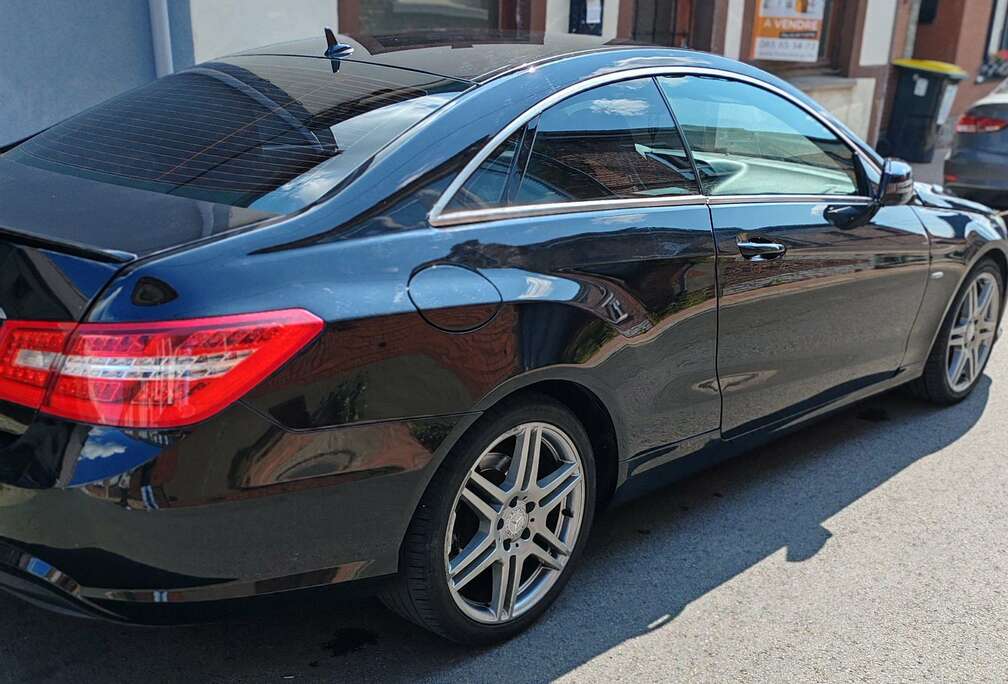 Mercedes-Benz COUPE E 220 CDI BE Avantgarde
