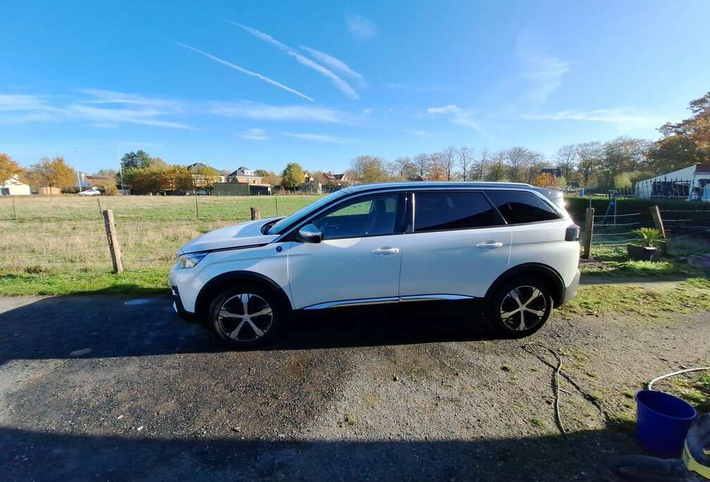 Peugeot BlueHDi 130 Crossway