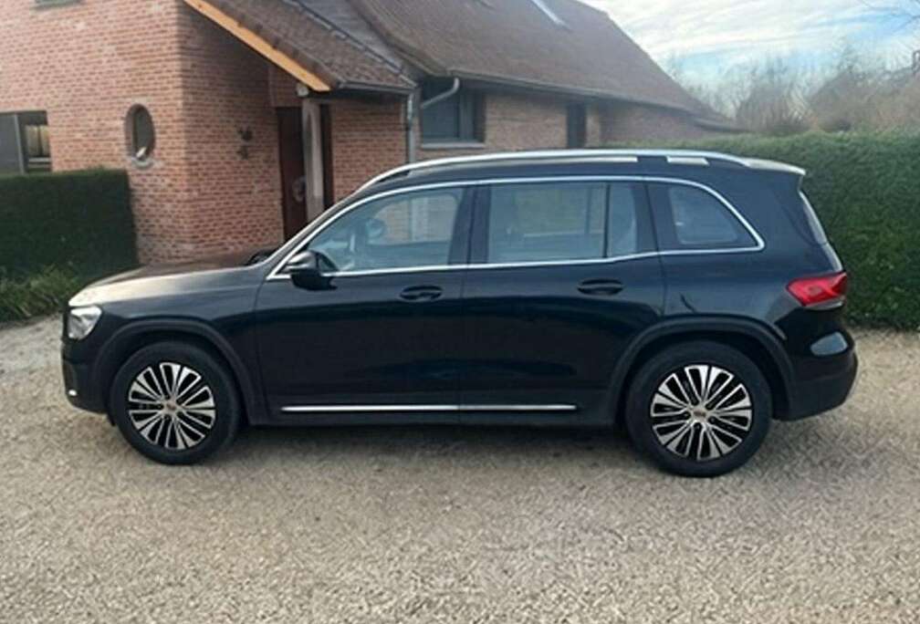 Mercedes-Benz EQB 250+