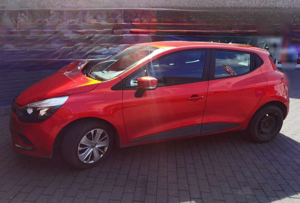 Renault 1.2i Essence 125.000 km Airc Co