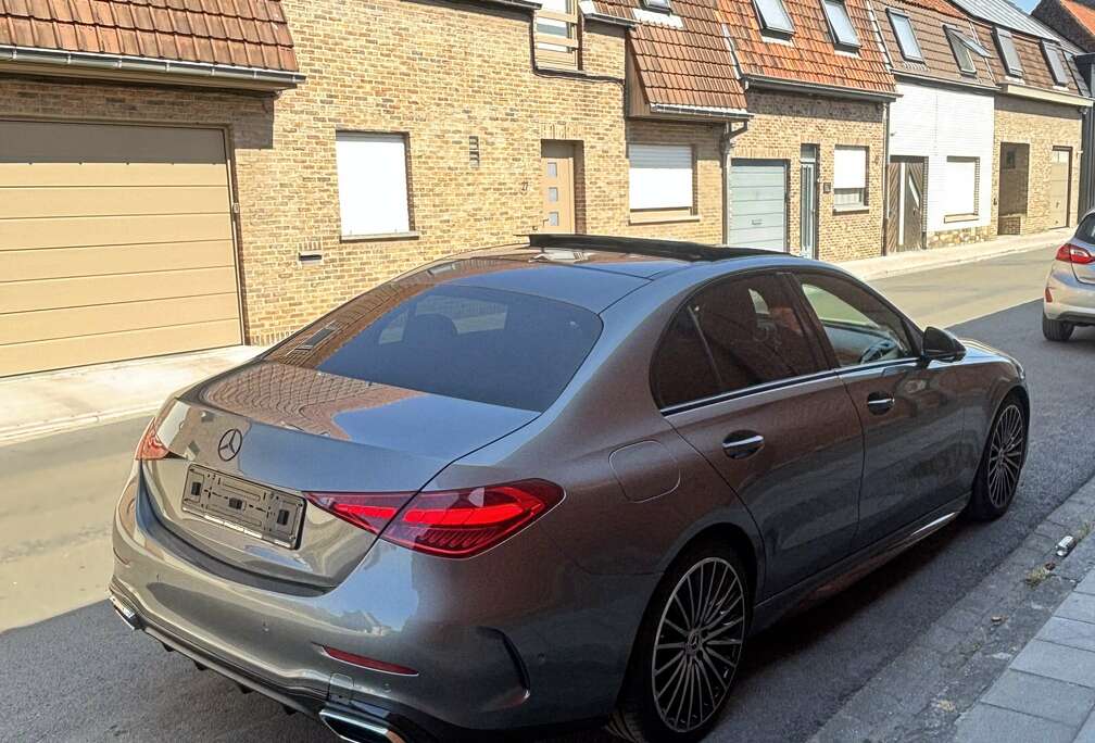 Mercedes-Benz d 9G-TRONIC AMG Line