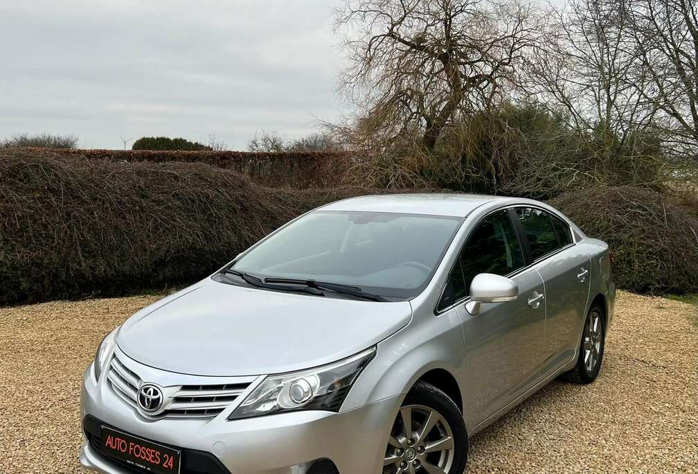 Toyota 2.0 D-4D Comfort Luxe CLIM CAMERA LED GARANTIE 1AN