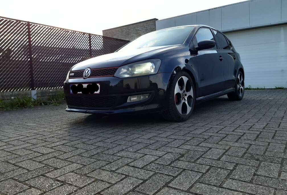 Volkswagen Volkwagen Polo GTI LOOK