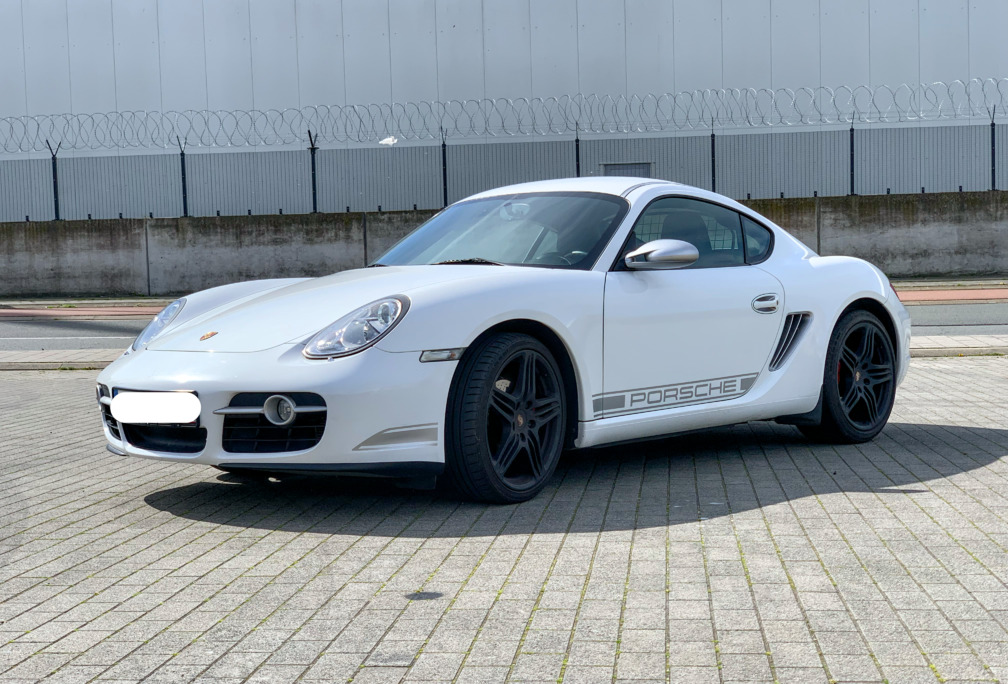 Porsche Cayman 2.7i