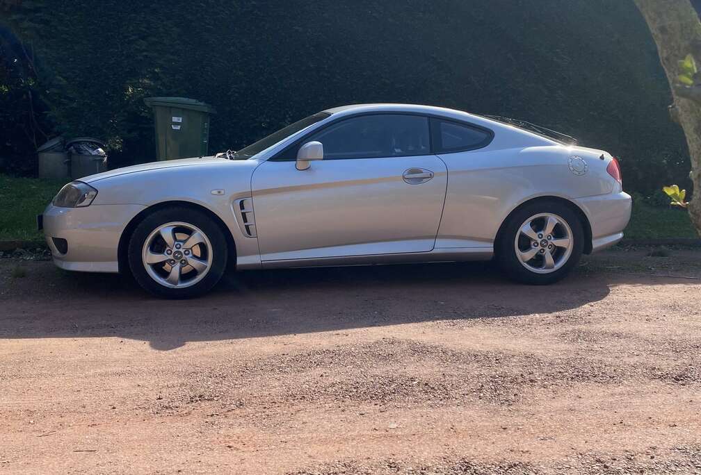 Hyundai 2.0i 16v CVVT FX S