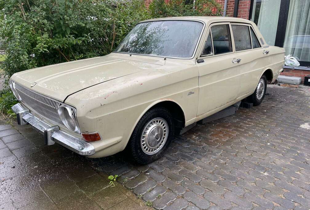 Ford Ford Taunus 12 M  Oldtimer Gemet ekstra onderdelen
