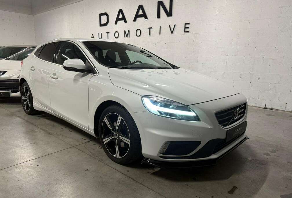 Volvo T2 122 ch R-Design