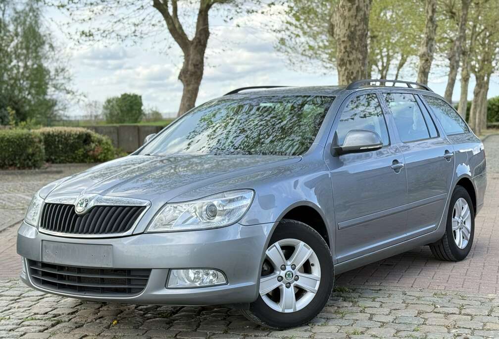 Skoda Octavia SW 1.6 CR TDi Active DPF