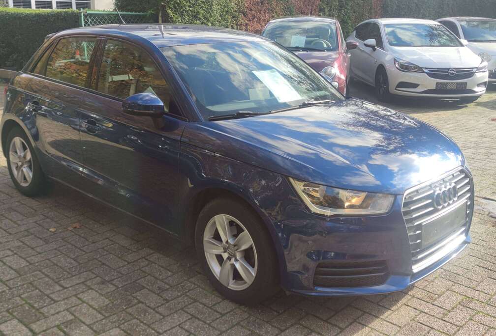 Audi A1 Sportback 1.0 TFSI ultra Design !!! NIEUWSTAAT !!!