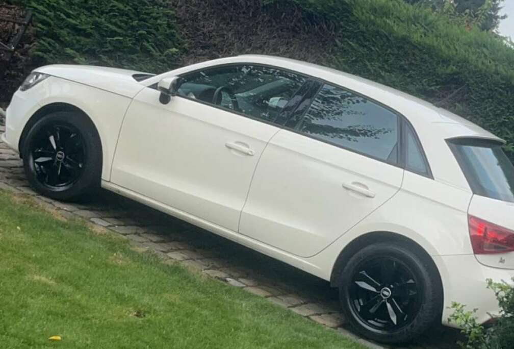 Audi 1.6 TDI Sportback Attraction