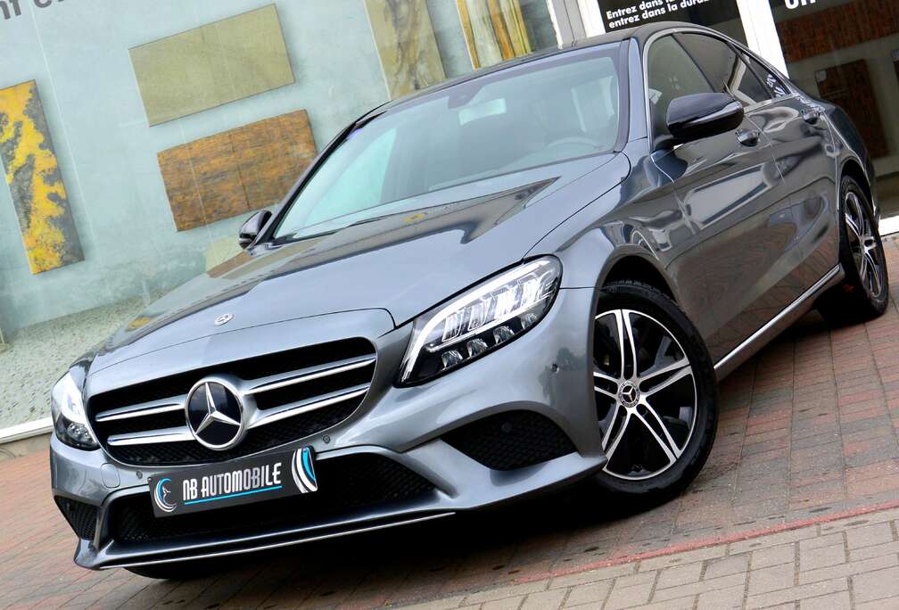 Mercedes-Benz **BOITE AUTOMATIQUE**CAMERA**PHARES LED**GRAND NAV**GARANTIE 12MOIS**
