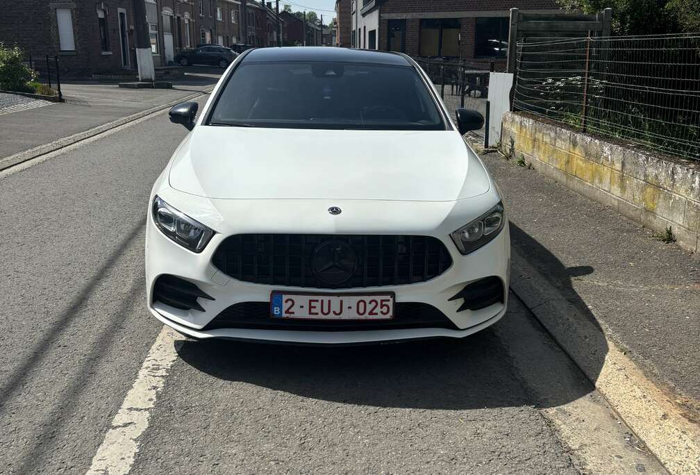 Mercedes-Benz