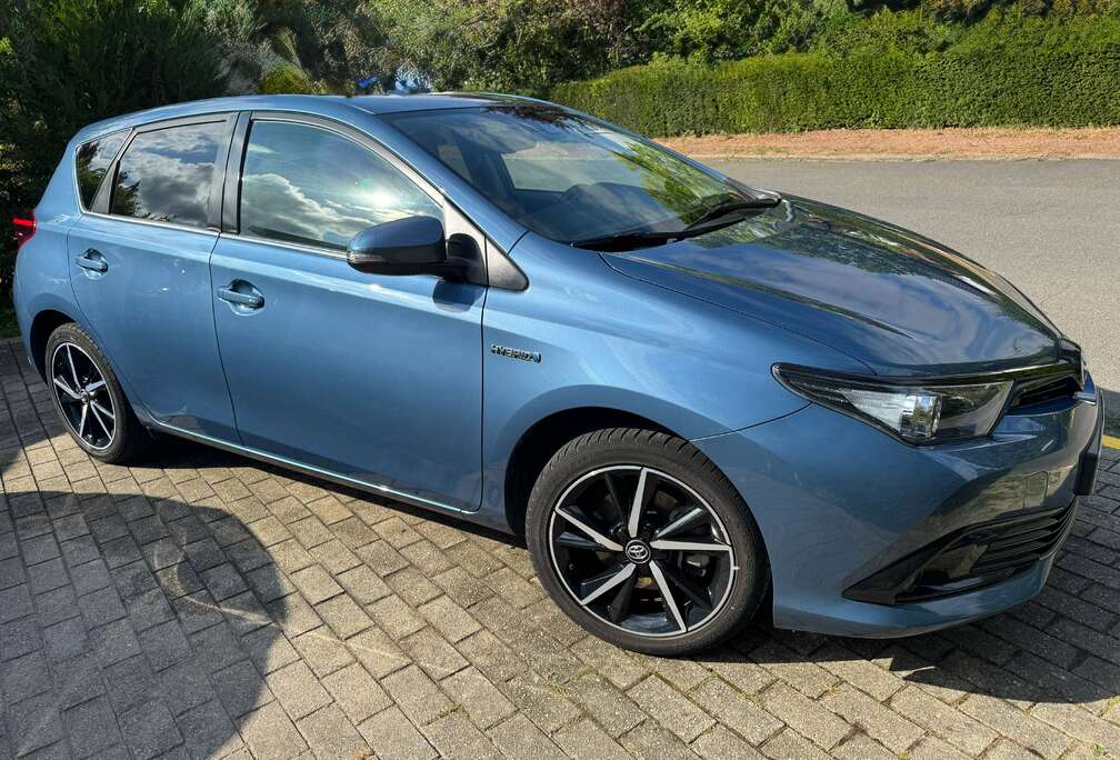 Toyota Auris HEV 1.8i HSD Black Edition E-CVT (EU6.2)