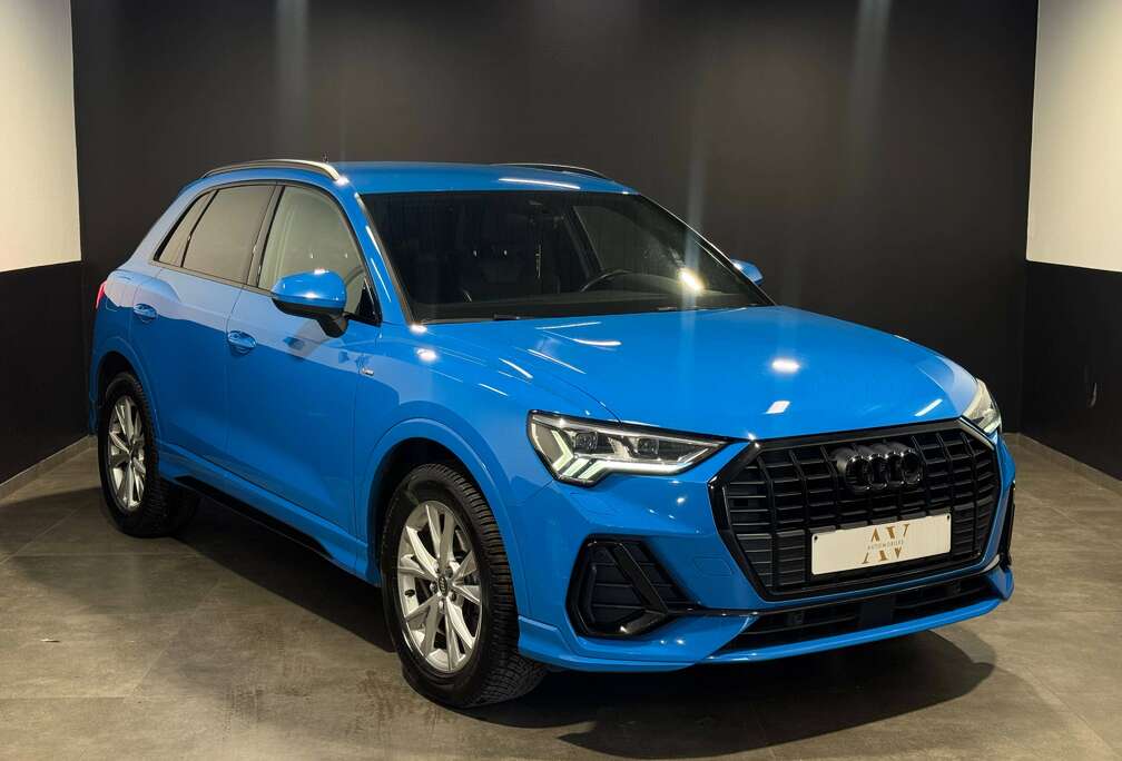 Audi Q3 35 TDi S line S tronic