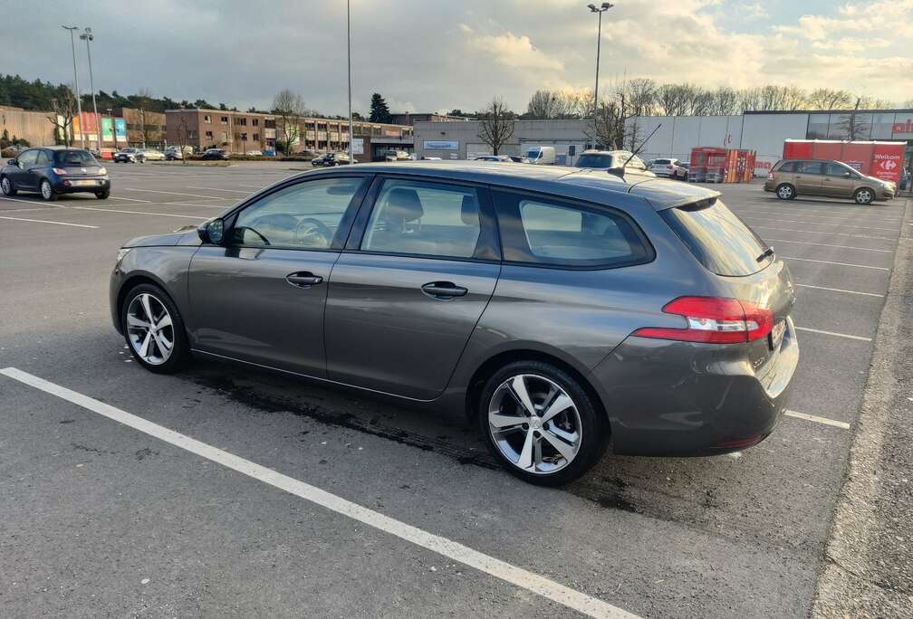 Peugeot SW 1.2 PureTech Active (EU6.2)