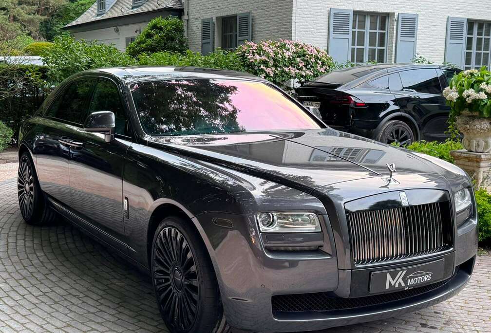 Rolls-Royce 6.6i V12 /Panorama/ Rear tv/ Mansory wheels
