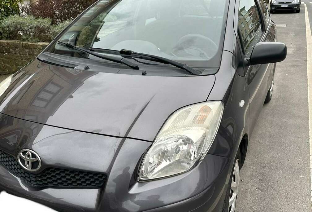 Toyota 1.0i 16v Linea Natura