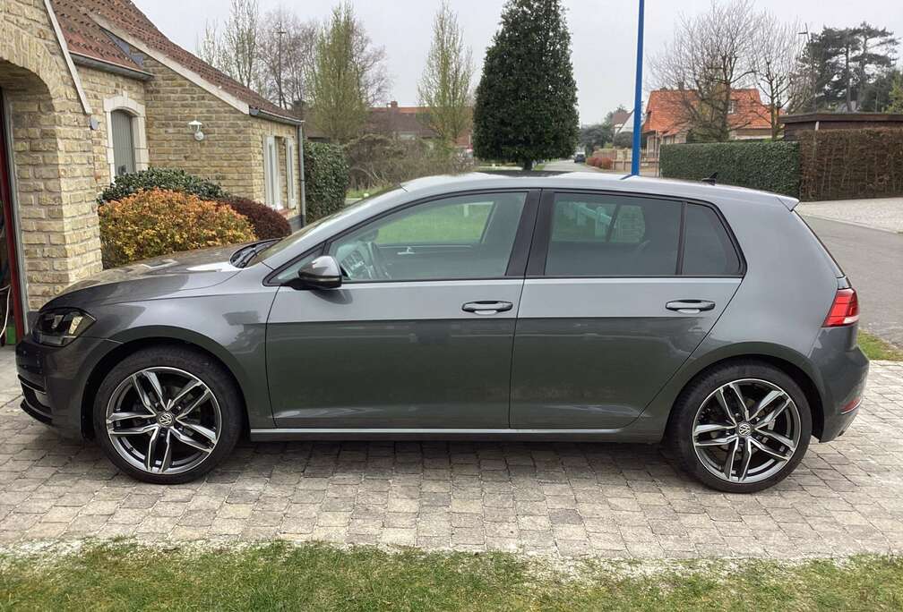 Volkswagen Golf 1.0 TSI BMT Comfortline DSG