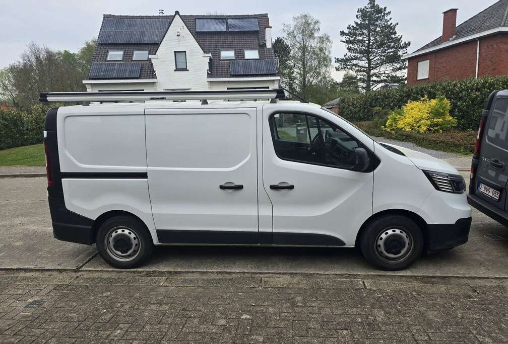 Renault 2.0 dCi 27 L1H1 Essentiel (EU6d)