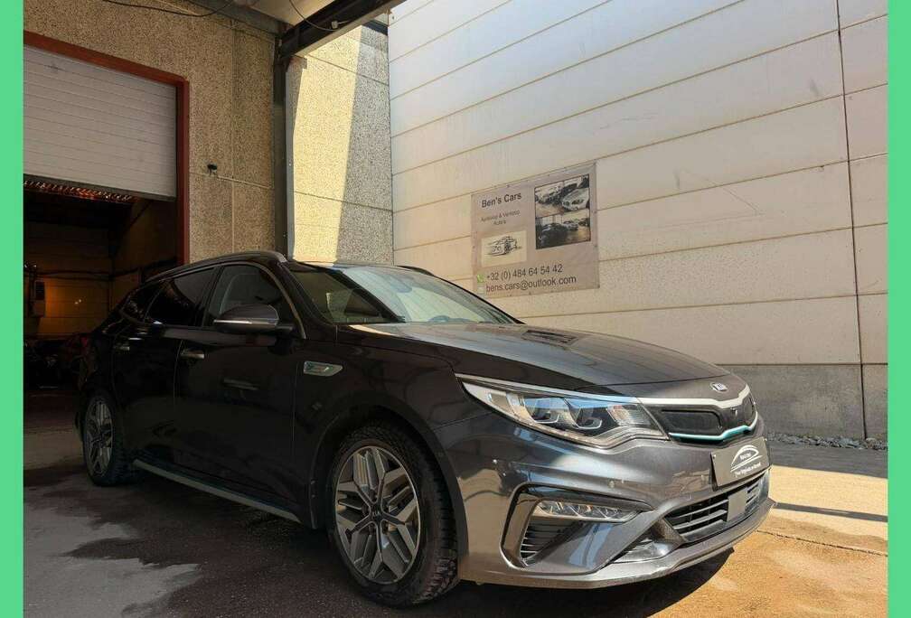 Kia Optima SW PHEV 2.0 GDi Btw.Aftrekbaar * GPS/Camera *