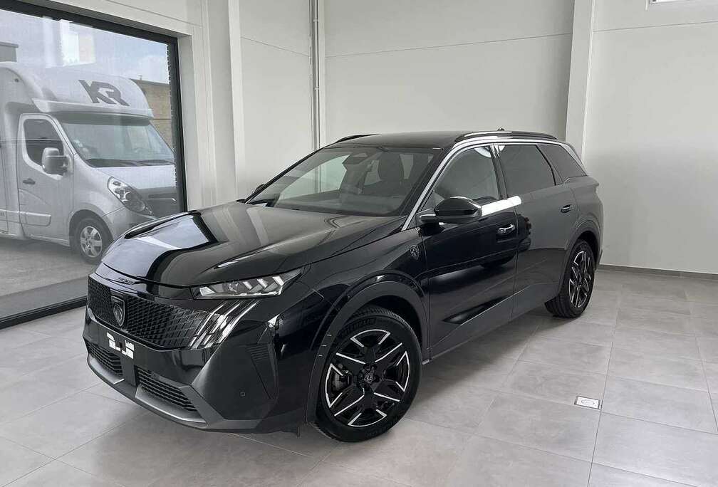 Peugeot 1.2 Turbo MHEV GT 145 * 7 PL* ALCANTARA * CAMERA