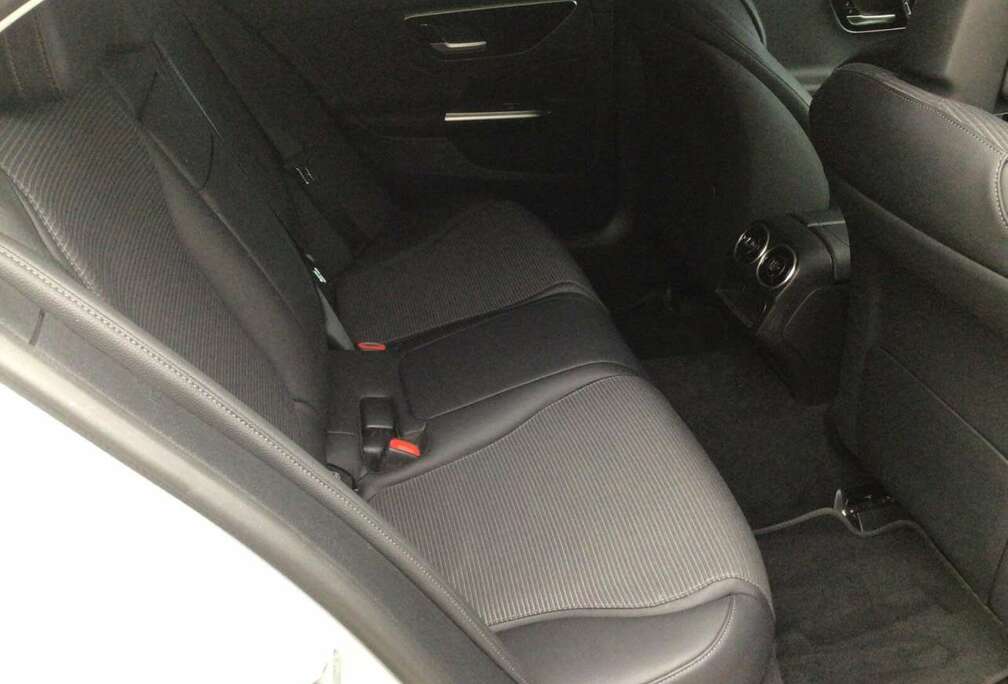 Mercedes-Benz Mercedes Benz C300e Hybrid Benzine