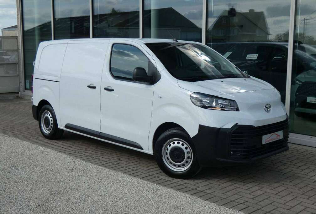 Toyota 120pk 3Zit. *€19339+BTW* +Parkeersensoren +Cargo pack +Apple carplay +Android auto +Bluetooth +Cruise control