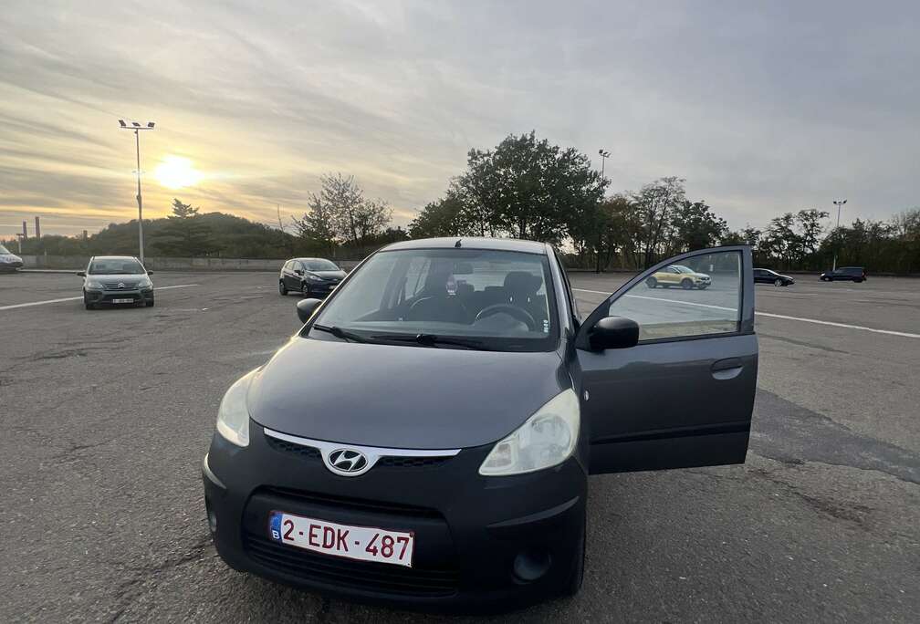 Hyundai 1.1i Lounge