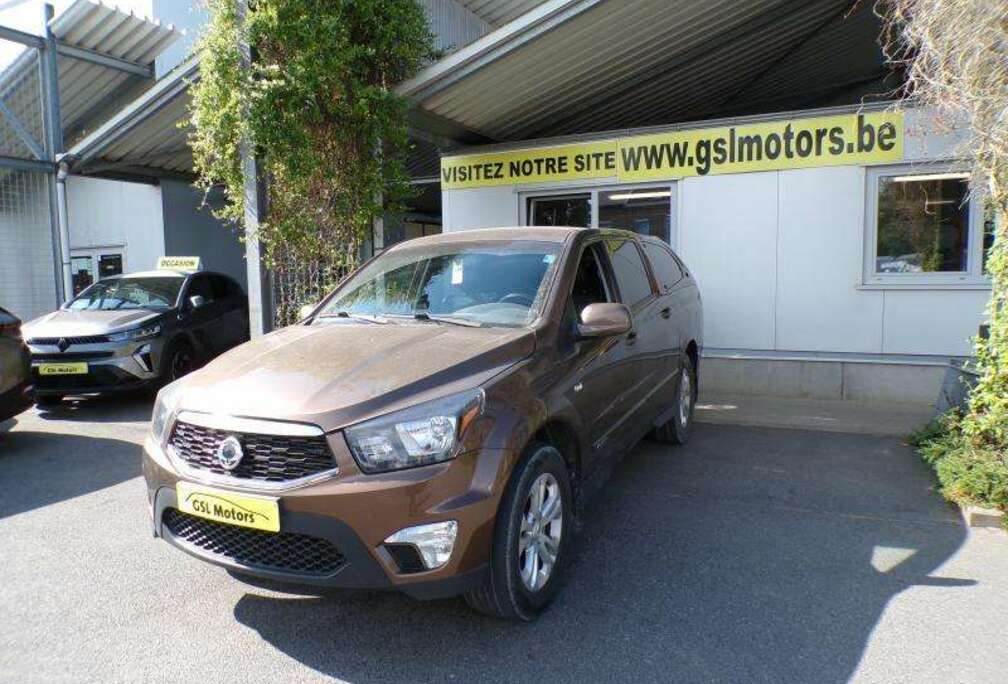 SsangYong 2.2 177cv Automatique 4x4 brun 12/16 Airco GPS