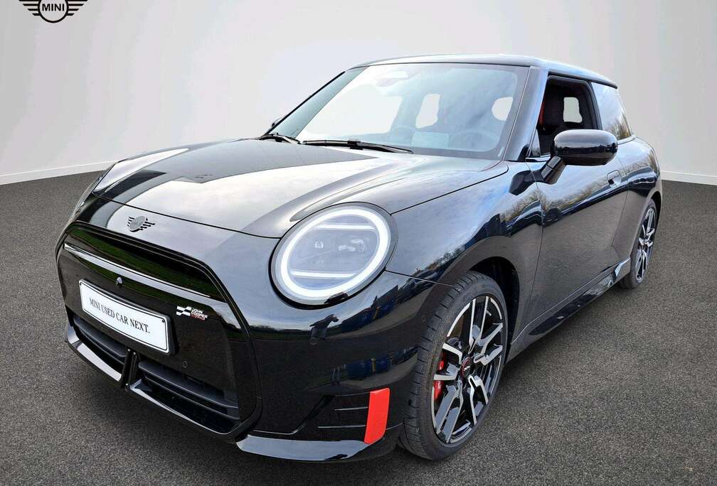 MINI John Cooper Works Trim