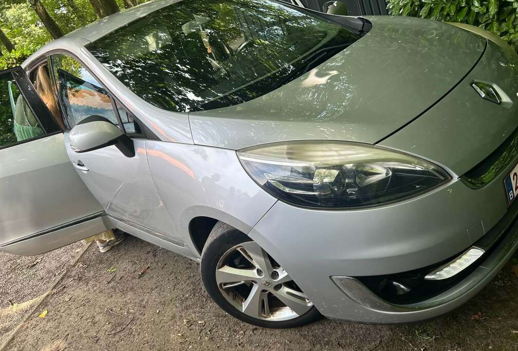 Renault Megane Scénic 1.6i 5pl.
