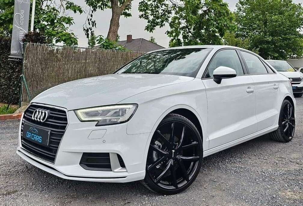 Audi 30 TFSI-S-LINE-SPORT-S TRONIC