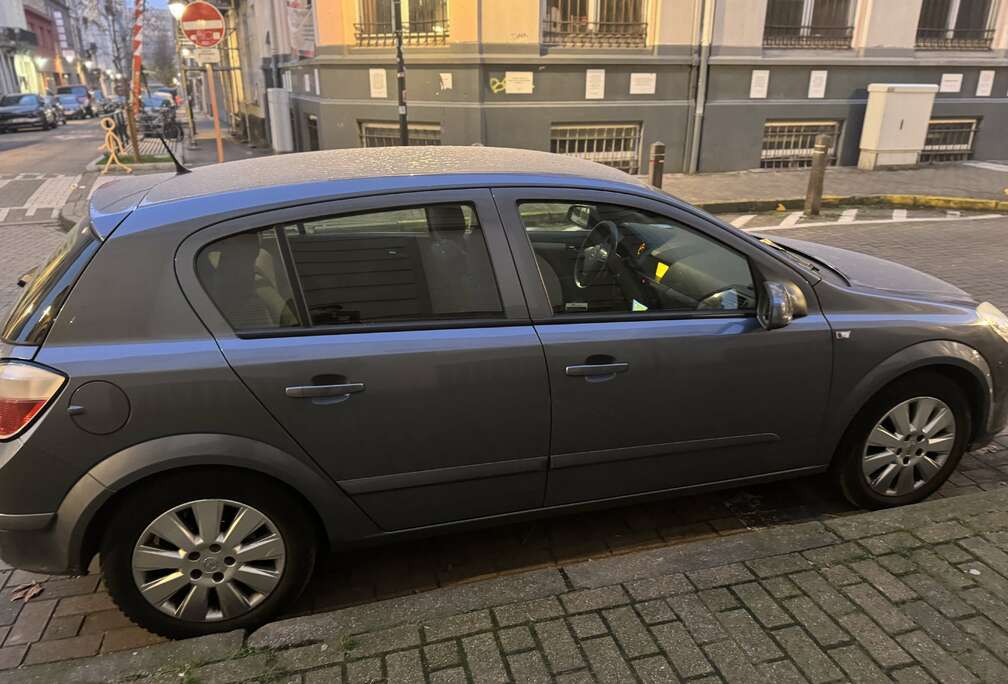 Opel opel astra h cdti 1,7D
