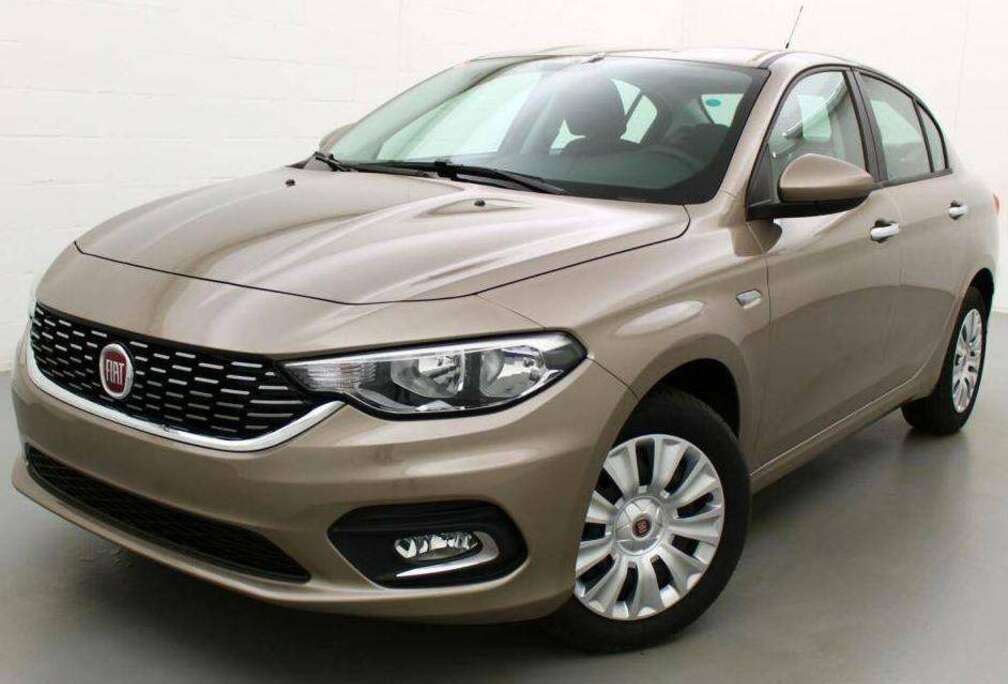 Fiat Tipo 1.4i Easy