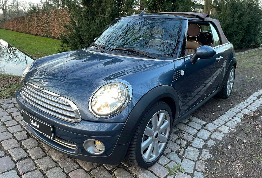 MINI Mini Cooper Cabrio