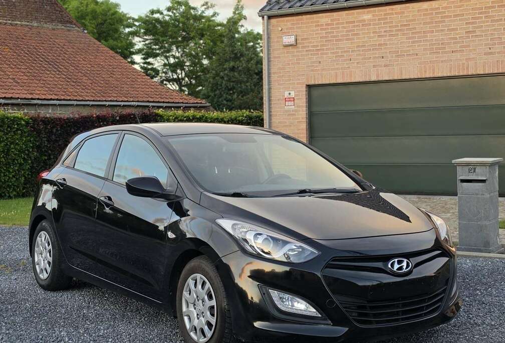 Hyundai 1.4 CRDi 90 Blue Drive Pack Inventive