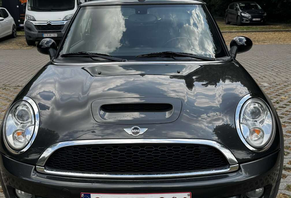 MINI Cabriolet 2.0 D S DPF
