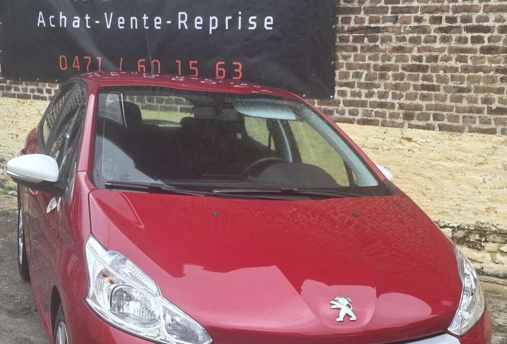 Peugeot 208 1.6 HDi/ carnet complet/ Prête à immatriculé