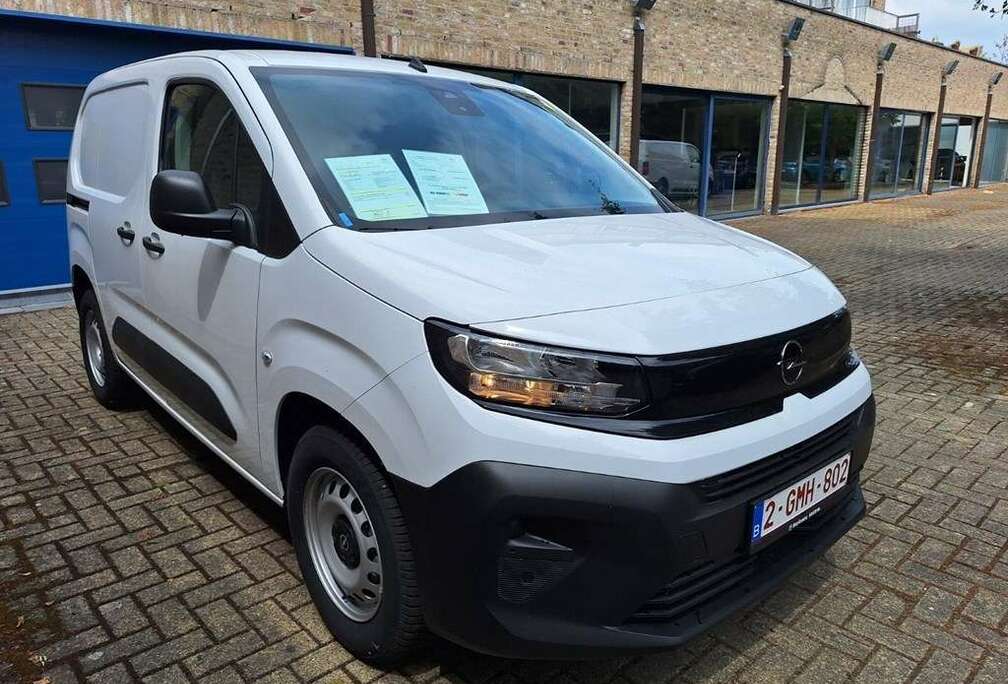 Opel L1H1 CARGO 1.5TD 100PK MT6 * WORKSITE PACK * CAMER