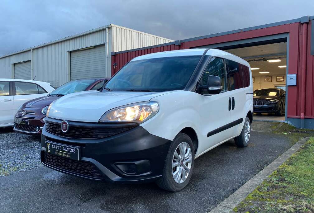 Fiat Doblo 1.3D MAXICOMBI Utilitaire 2 Plcs/ VE /CARNET/ PRET à IMMATRICULER