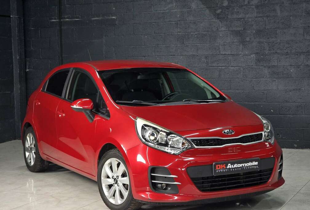 Kia 1.1CRDi * 1er prop * Carnet *Euro6 * Garantie *