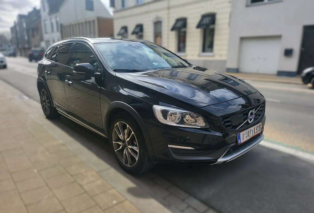 Volvo V60 Cross Country 2.0 D3 Summum