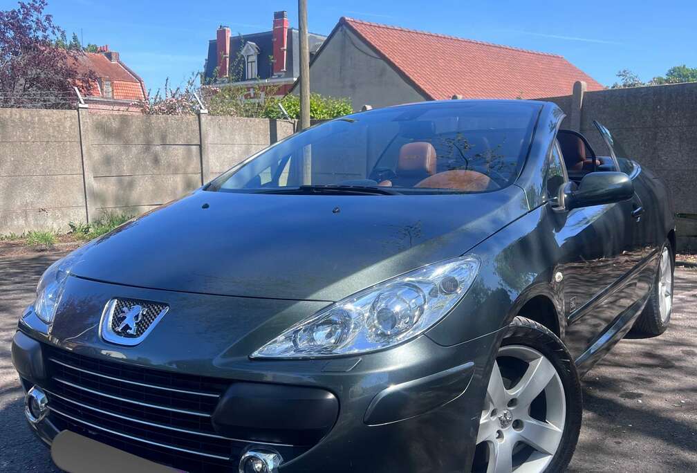 Peugeot CC 2.0 HDi 16V 136ch FAP Sport