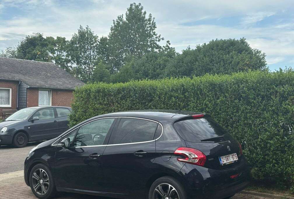 Peugeot 1.6 e-HDi 115ch FAP BVM6 Féline