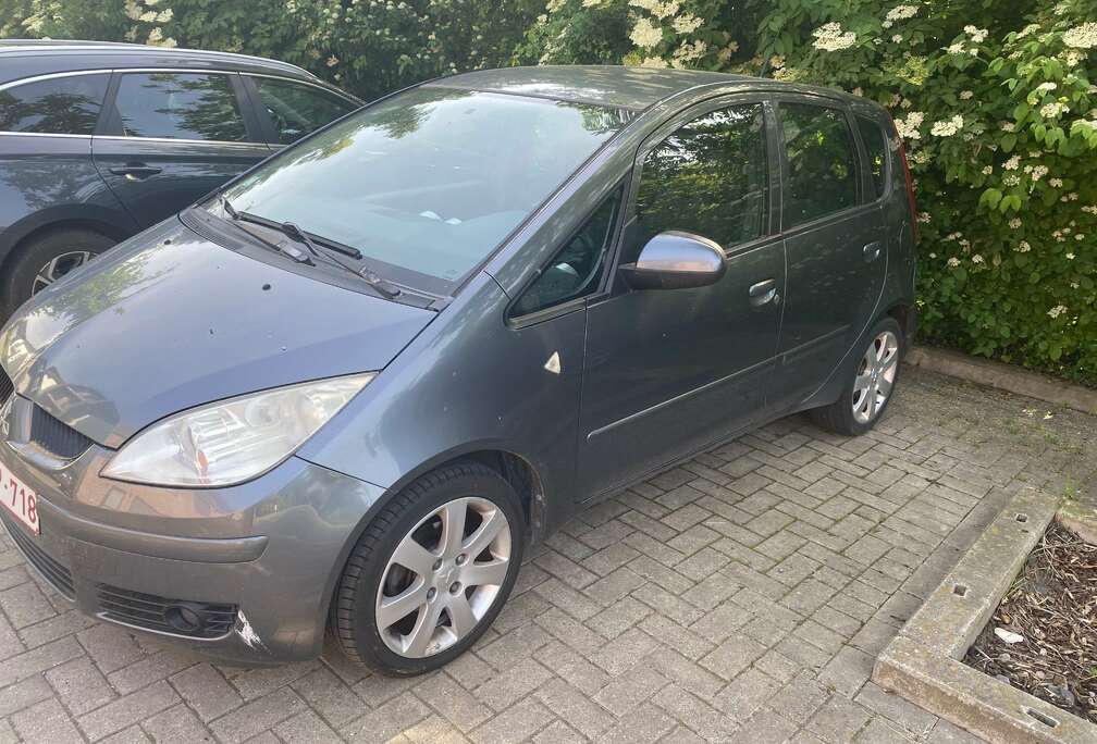 Mitsubishi Colt 1.5i 16v Instyle