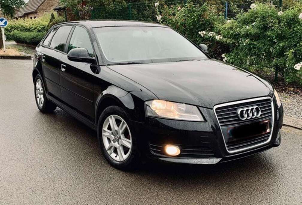Audi ! EURO 6 ! Sportback 1.9 TDi Ambiente