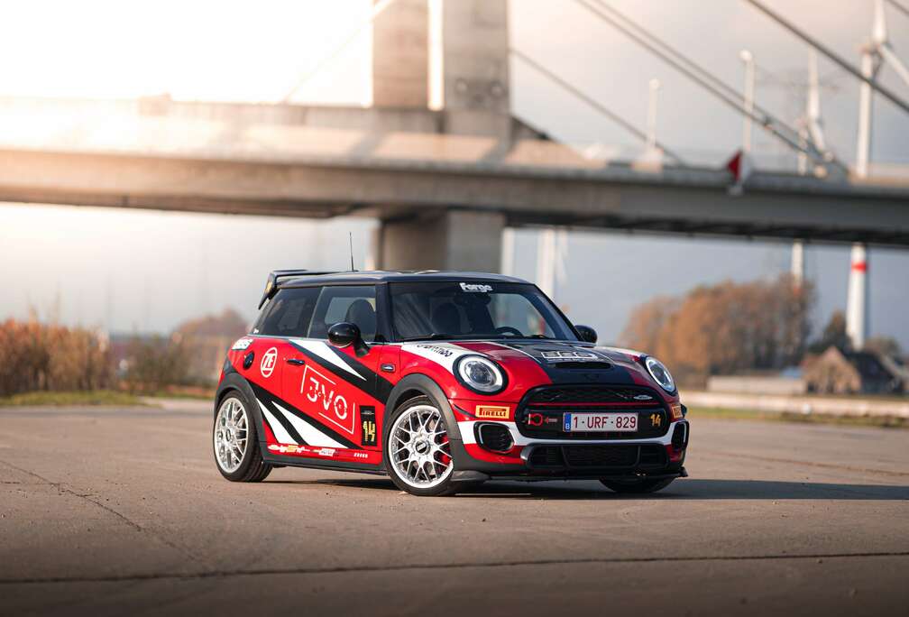 MINI jcw pro exhaust  BBS RS2  lcd carbon/alcantara