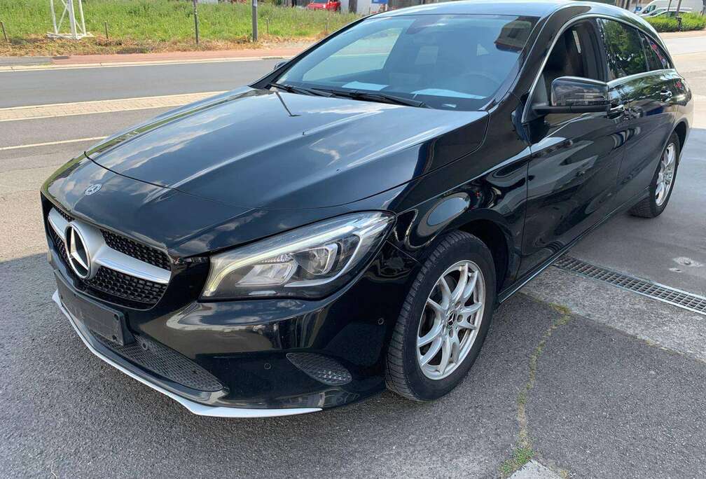 Mercedes-Benz CLA 220 d