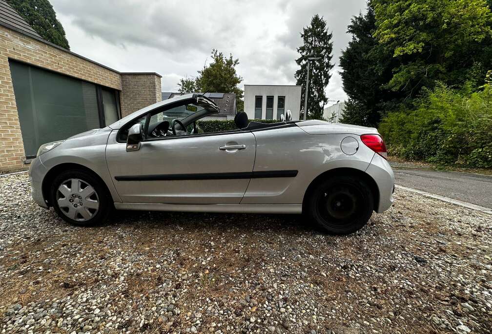 Peugeot 207 CC 1.6i